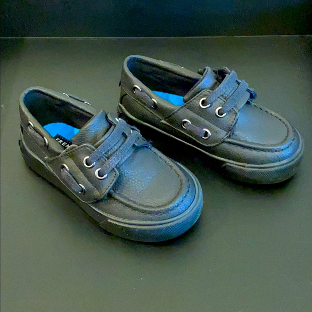 Toddler boy boat shoes
